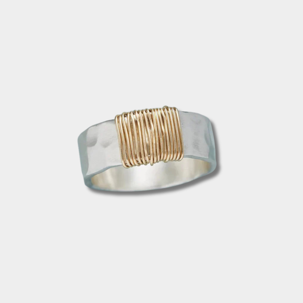 Emilia - Ring